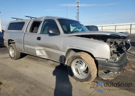 2004 Chevrolet Silverado C1500 из США, поврежденный, VIN 2GCEC19V241207369